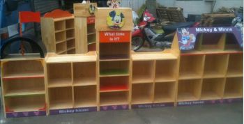 Kể 5 khối gỗ thông mộc ghép thanh